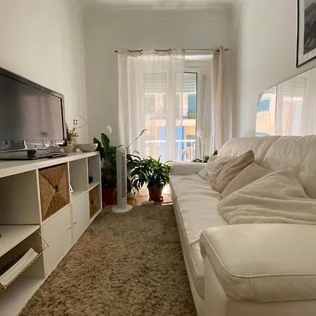 Private Bed Walking Distance To Wyd 2023 * Lisboa